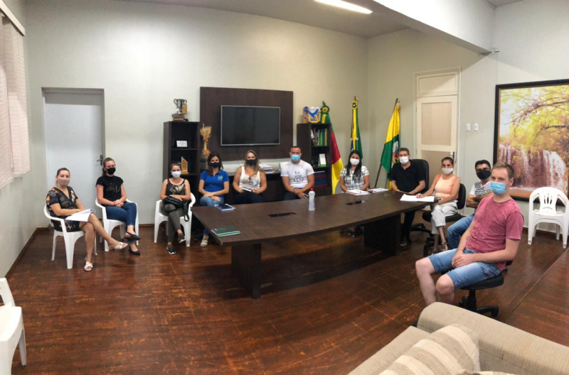 COMITÊ GESTOR DE ENFRENTAMENTO AO COVID ORIENTA A POPULAÇÃO SOBRE DECRETO ESTADUAL 